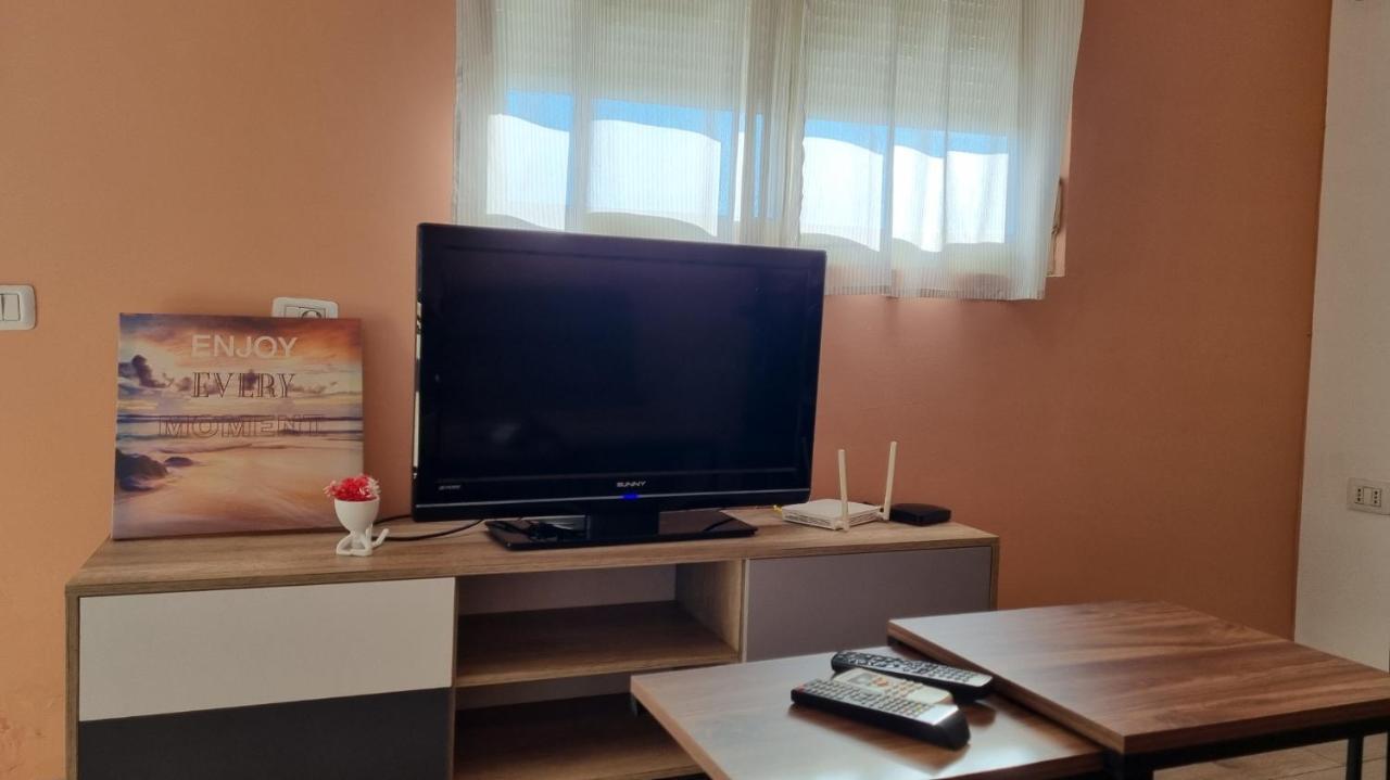 Sky Apartament. Bllok District Appartement *